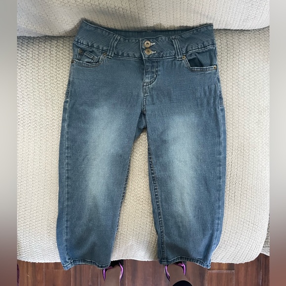 SO Capris - size 3 - Picture 1 of 4